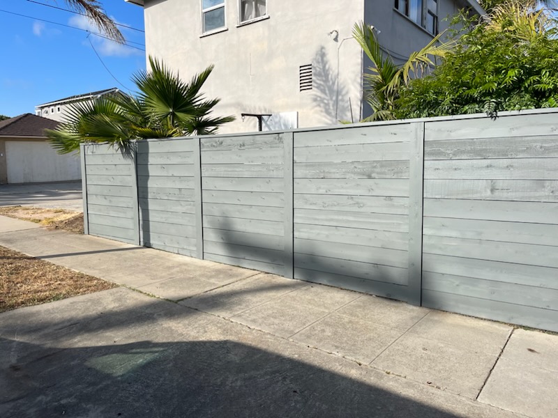 horizontal wood privacy fence built for modern San Diego home